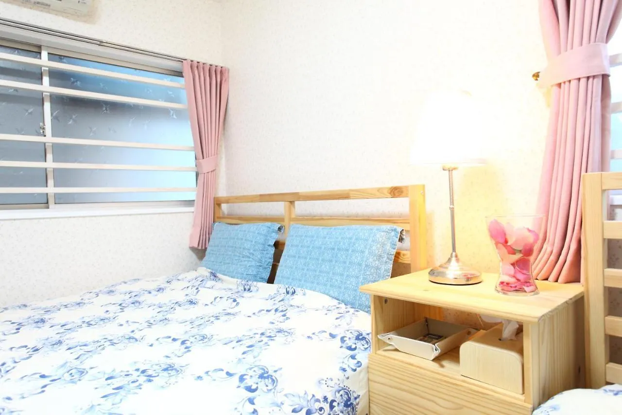 Semesterbostad Samy'S Guest House Ks Osaka