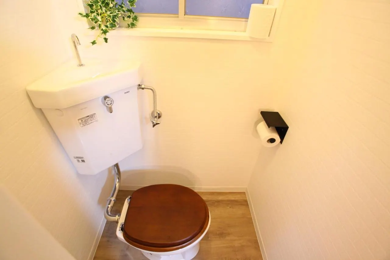 Semesterbostad Samy'S Guest House Ks Osaka